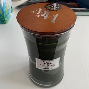 WoodWick Frasier Fir 21.5 Oz Candle!